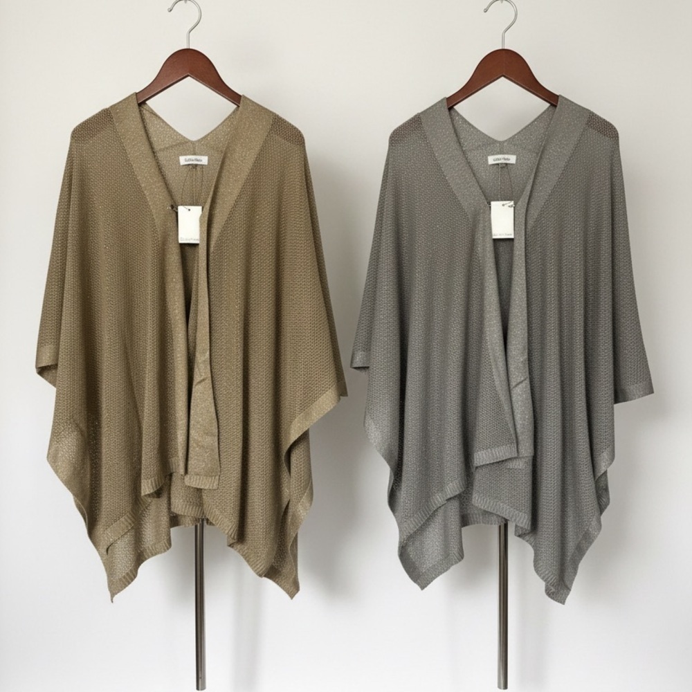 Calvin Klein Women's Poncho in gold and silver - one size
